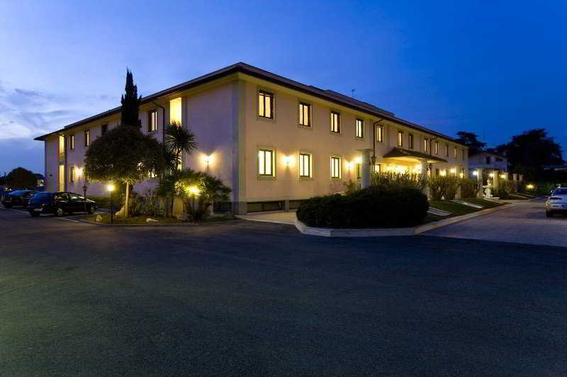 Hotel Alba Roma Экстерьер фото
